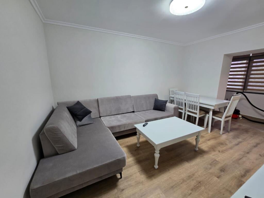 For rent *2+1+1wc* ( 80 m2 )  📍 *New Tirana - KOSOVAREVE Street* ( 750 euro )*- 3rd Floor | Direction: South-North