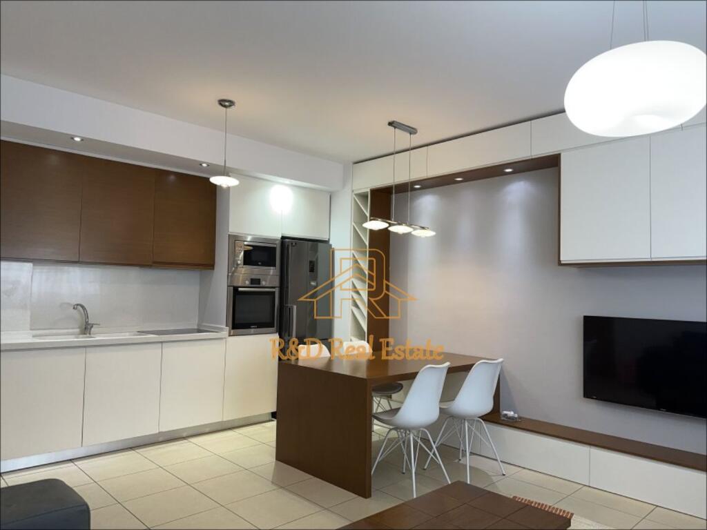 🏡 Jepet me qera apartament 1+1 – Qendra Concord, 5 Maj
