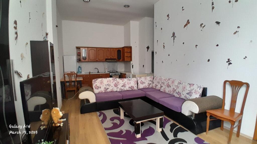 Fresk, jepet me qira apartament 1+1! 35.000 Leke