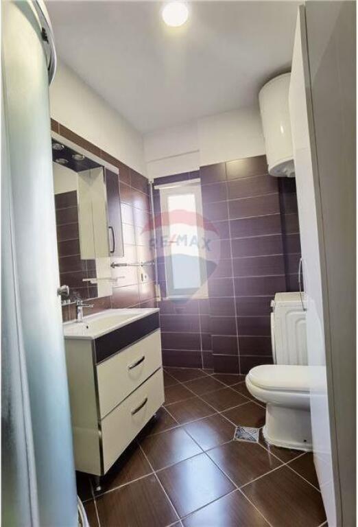 Apartament per qera 1+1 tek Liqeni i Thate
