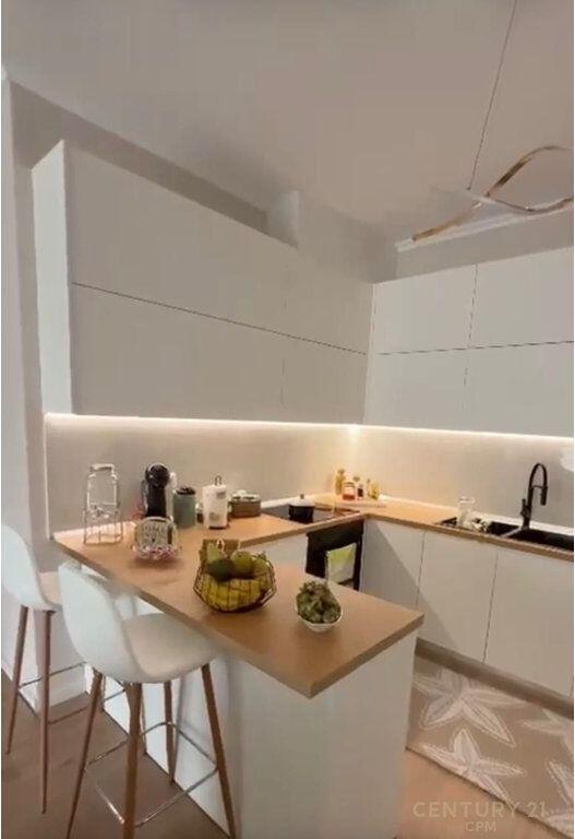 Appartamento 2+1+2 con Parcheggio in Vendita a Prezzo Extra – Nuovo Viale, Tirana