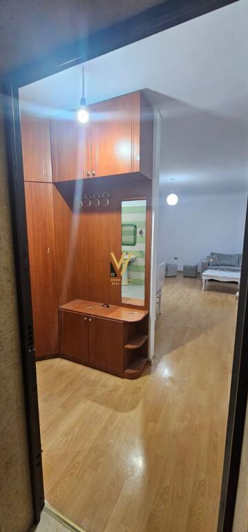 JEPET APARTAMENT 2+1+2 ME QERA NE YZBERISHT 50.000 LEKE