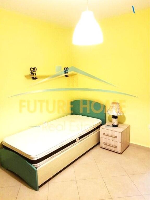 Apartament 2+1+2, per Qira, Rruga e Barrikadave Tirane