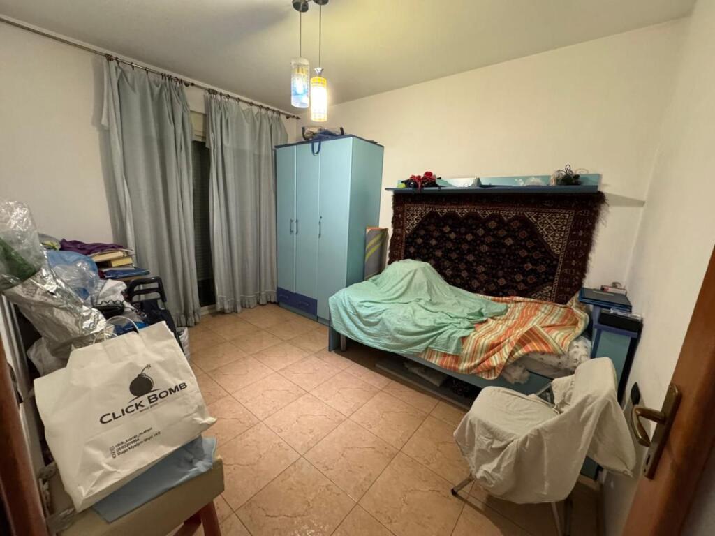 ✨ Appartamento 2+1+2 in affitto – Myslym Shyri ✨ 
 📍 Posizione: Myslym Shyri, di fronte alla Direzione della Polizia