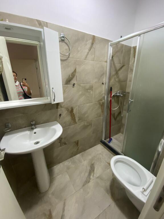 Appartamento 2+1+2 bagni+Veranda in vendita vicino al Ristorante Freskut