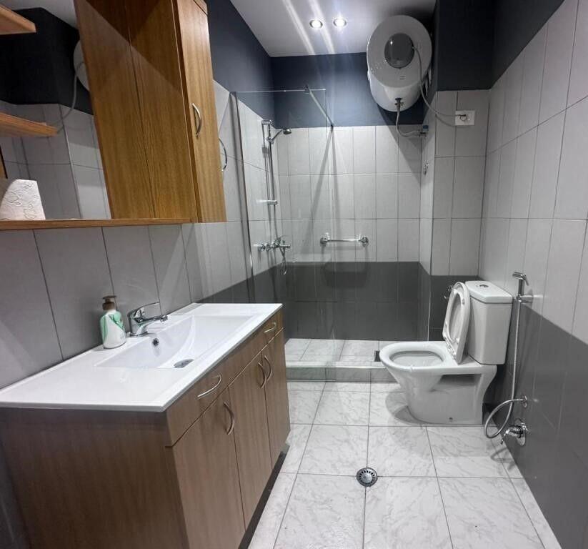 Vendesi in vendita 2+1 nella zona del Lago Secco 148.000 euro