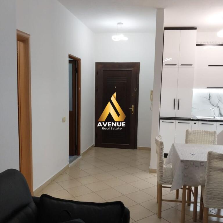 Jepet me qira apartament 1+1 ne Astir, Tiranë