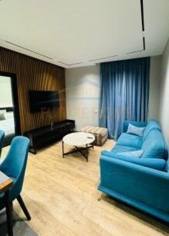 Qera, Apartament 2+1+ POST PARKIMI, Qendër, Tiranë