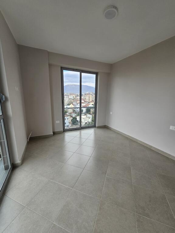 For Rent Apt 3+1 (+ Block)  Super Spacious 100 m2  (Ali dem  - Near the field 📍)  NEW BUILDING AND VILLA TYPE OF THE YEAR 2025,  with Elevator  50,000 leke / Month 🔥ideal for offices