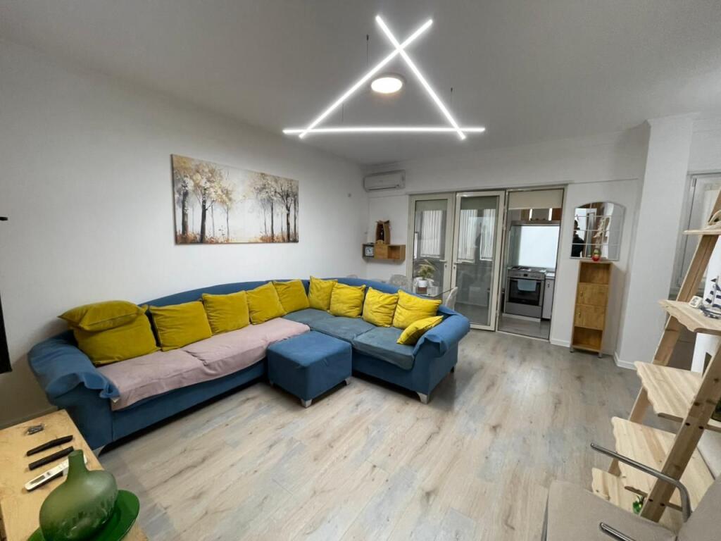 Affittasi appartamento 3+1+2 + GARAGE Lago Secco