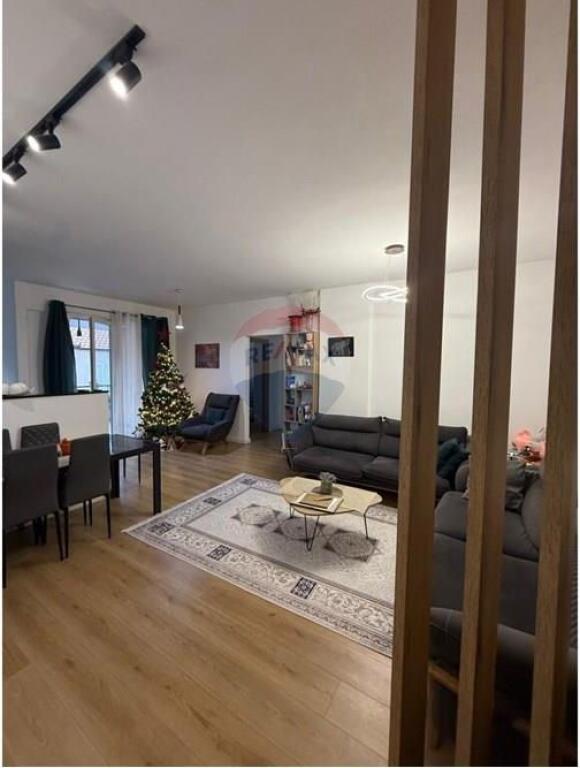 FOR SALE, APARTMENT 2+1+2 FRESK, TIRANA