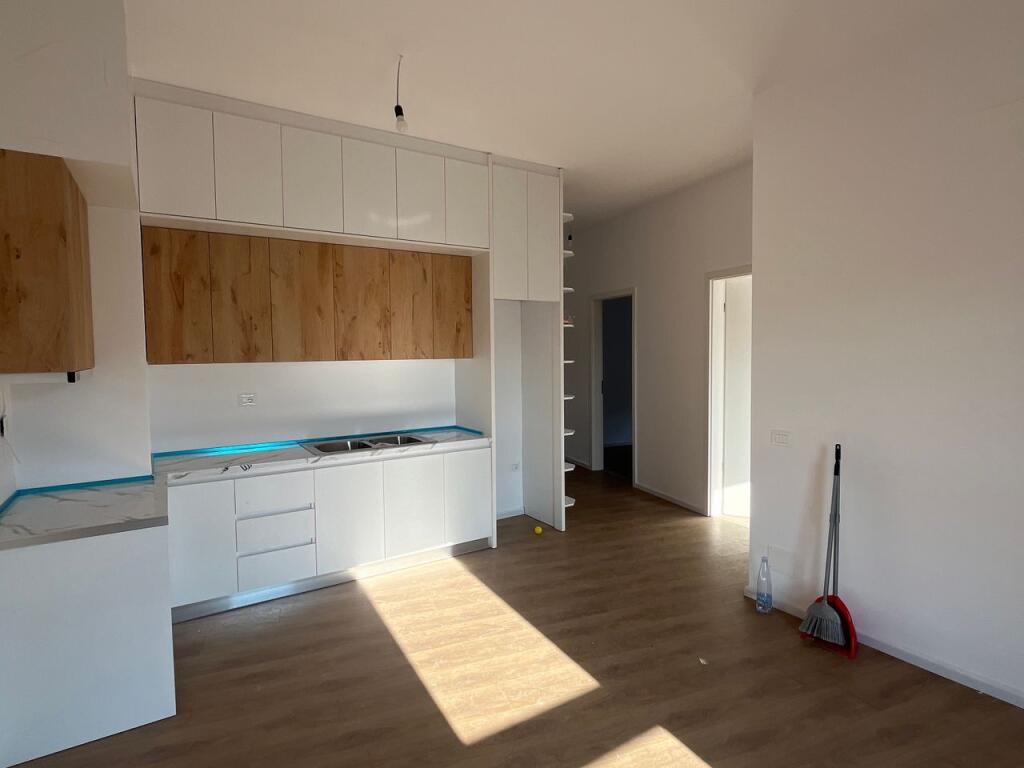 VENDESI APPARTAMENTO 2+1 ALI DEMI 128.000 EURO