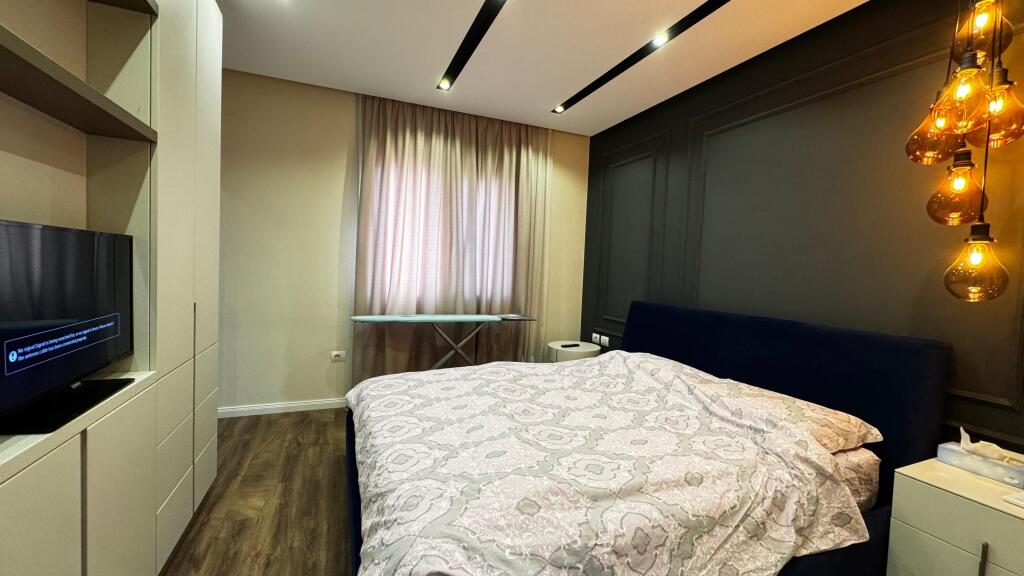 Apartament 3+1 per qira ne Qender!
