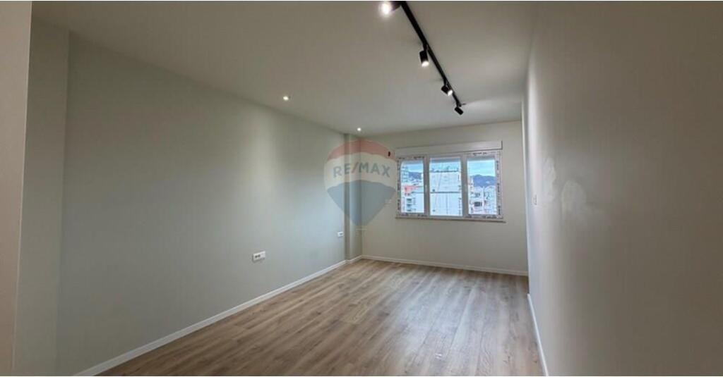 Studio apartment for sale near the Lake