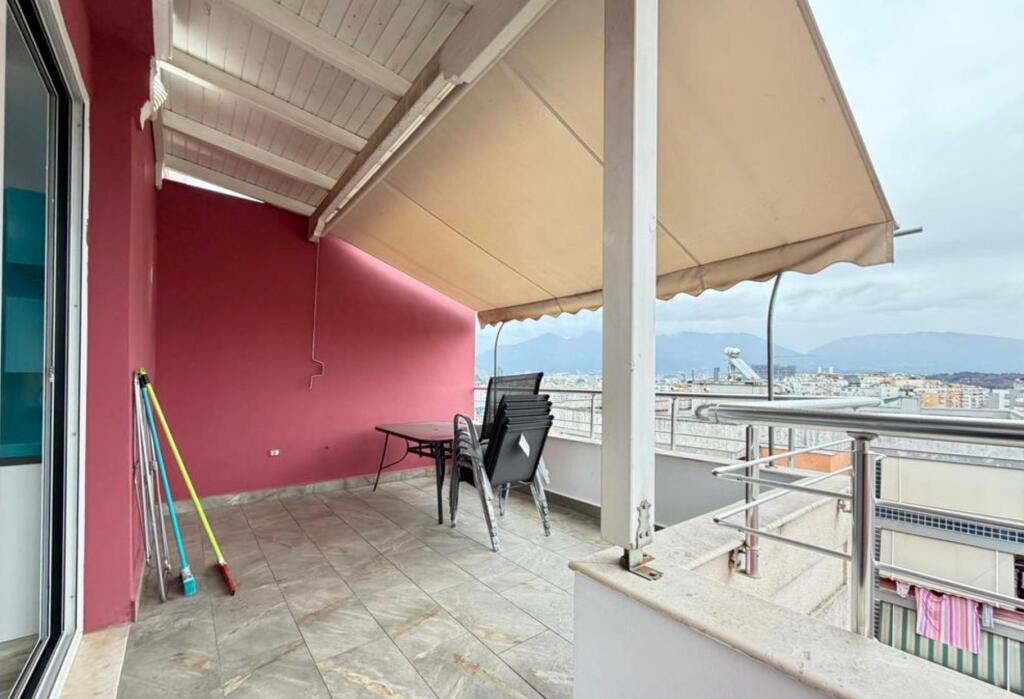 Duplex 3+1+2 with Veranda + Parking – Selitë Roundabout🏙