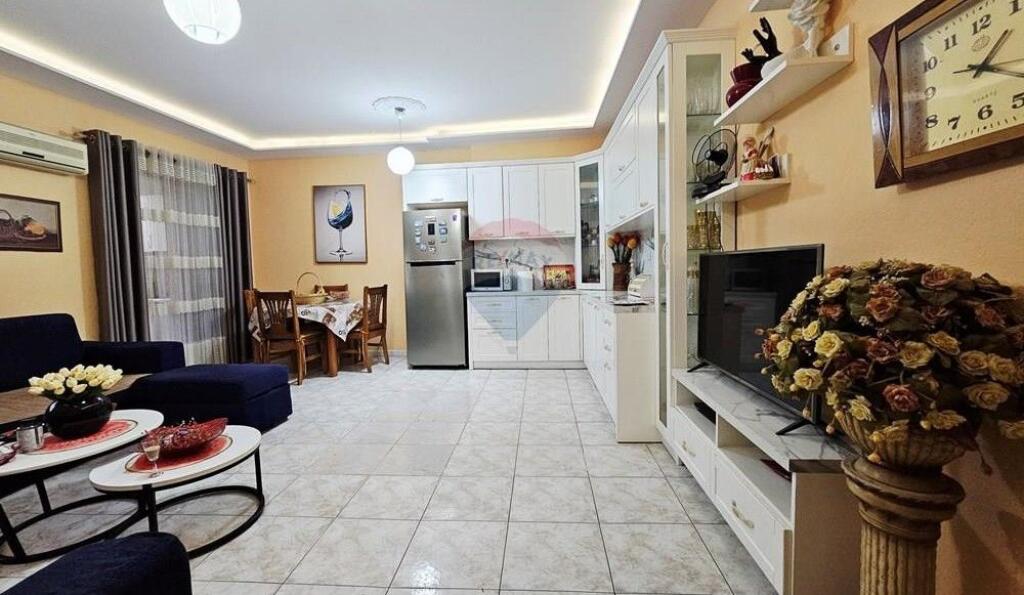 Apartament 2+1 - Për Shitje - Hipoteka, Tiranë!! ID: 530181003-448