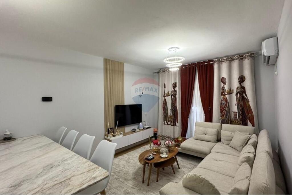 APARTAMENT 2+1+2+POST PARKIMI PER SHITJE, ASTIR