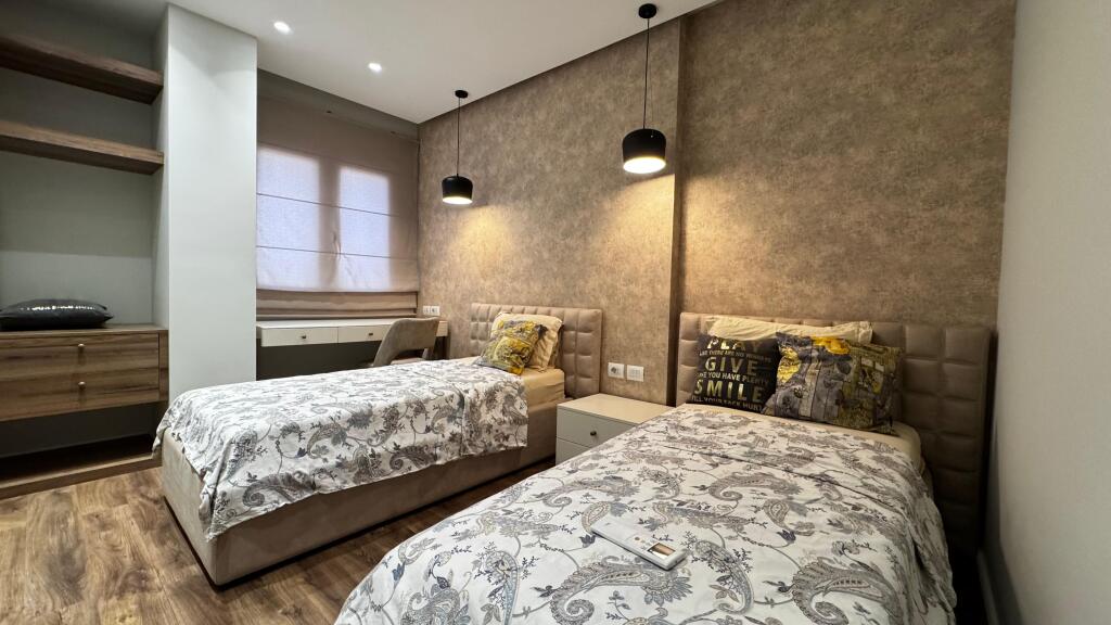 Apartament 3+1 per qira ne Qender!