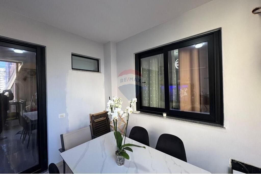 APARTAMENT 2+1+2+POST PARKIMI PER SHITJE, ASTIR