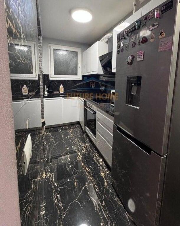 Affitto, Appartamento 2+1, Via Perlat Rexhepi, Tirana
