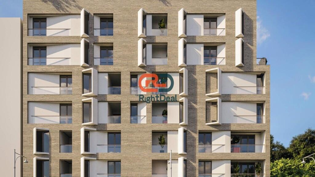 At Dry Lake, Super Penthouse 3+1+2 With Veranda For Sale!!