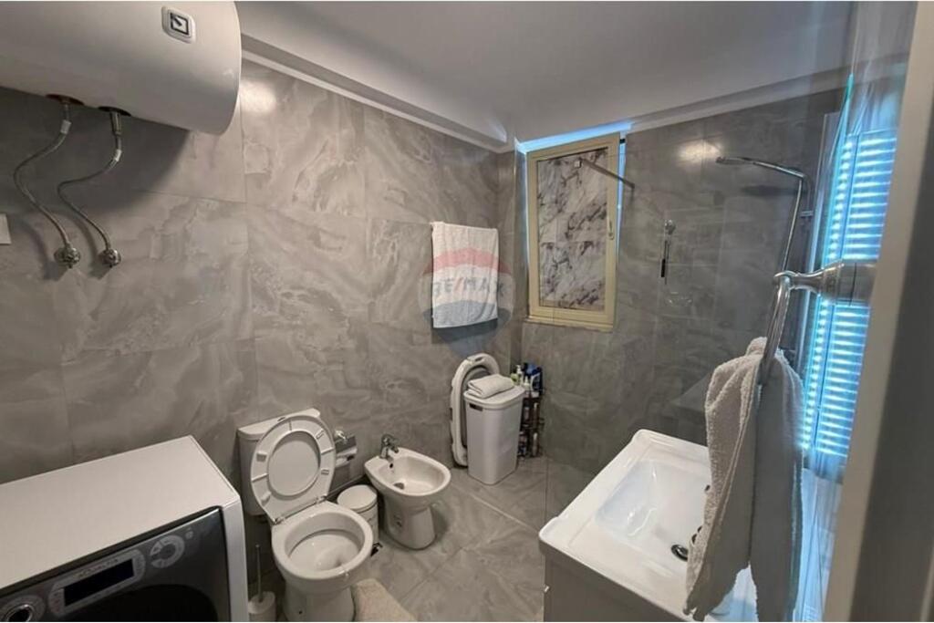 Apartament - Për Shitje - Rruga Bamir Topi, Tiranë(ID: 530491004-160)
