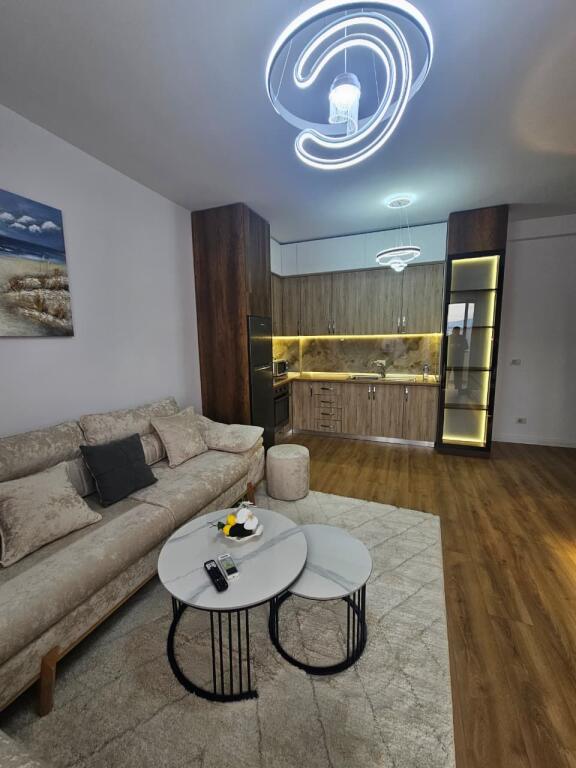 🏡 Shitet Apartament 2+1+2 – Astir, Kompleksi Romario