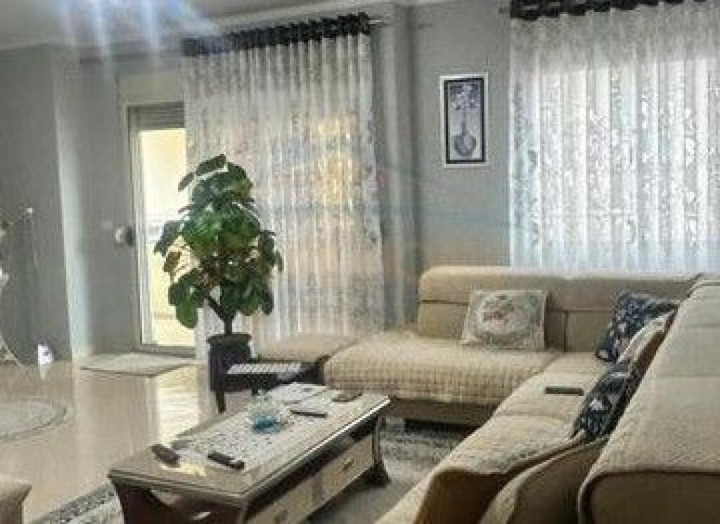In vendita, Appartamento 2+1+2+Posto Auto, Via Dajtit Fresk, Tirana