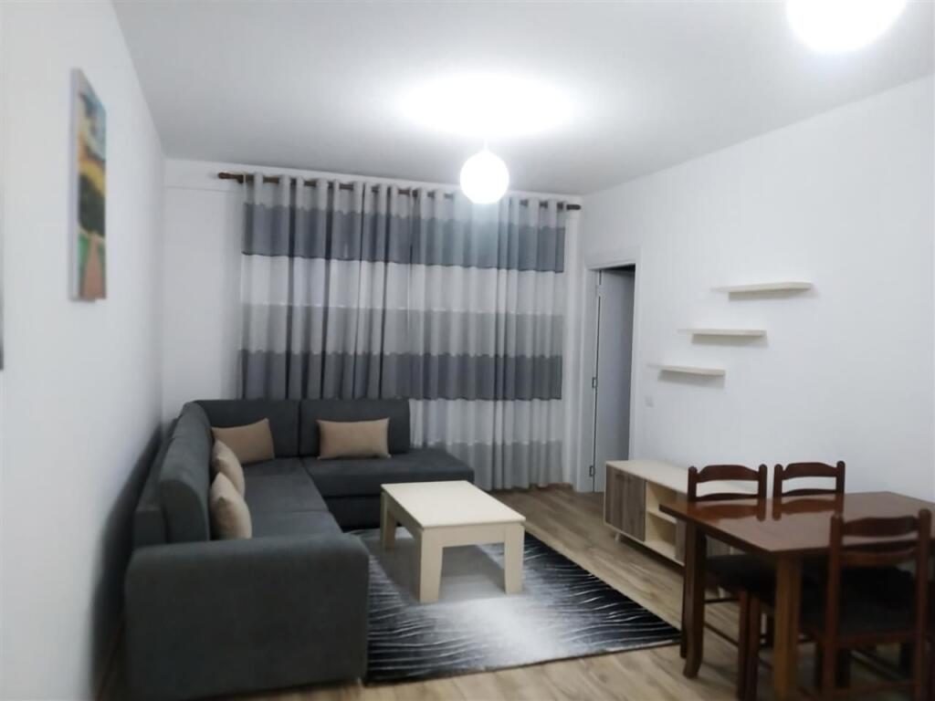 APARTAMENT ME QERA 1+1 LAPRAKE 50.000 LEKE