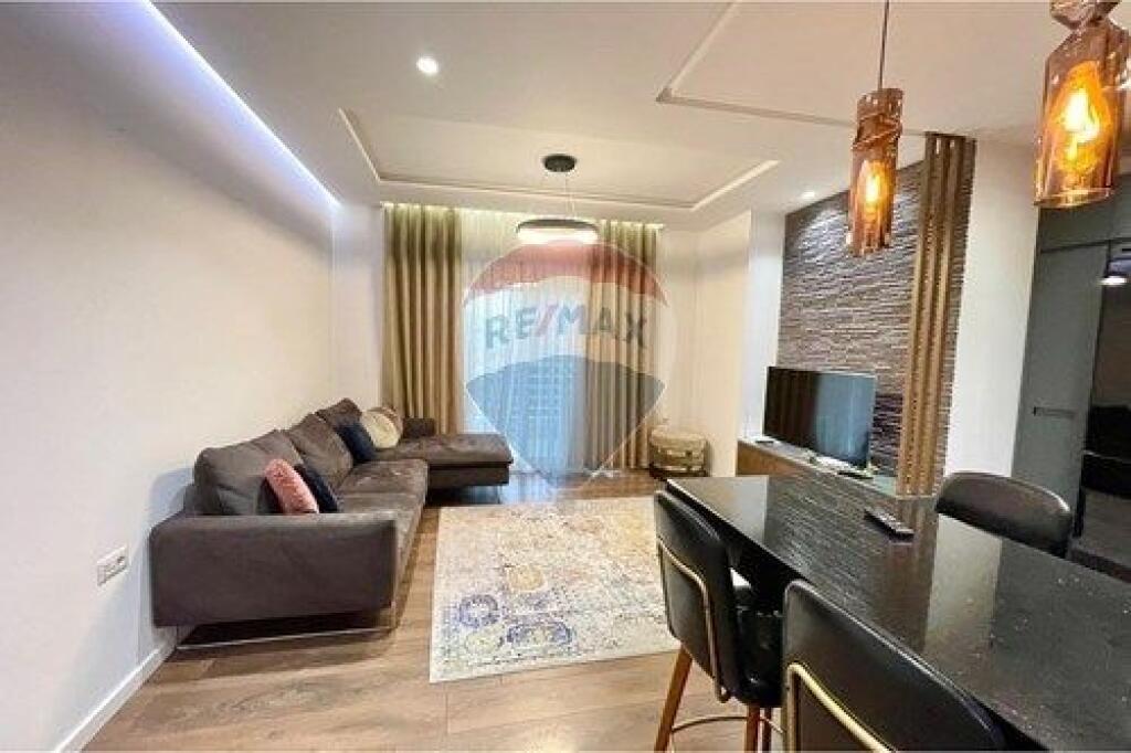 Apartament 2+1+2+-Parkim te Kompleksi Panorama