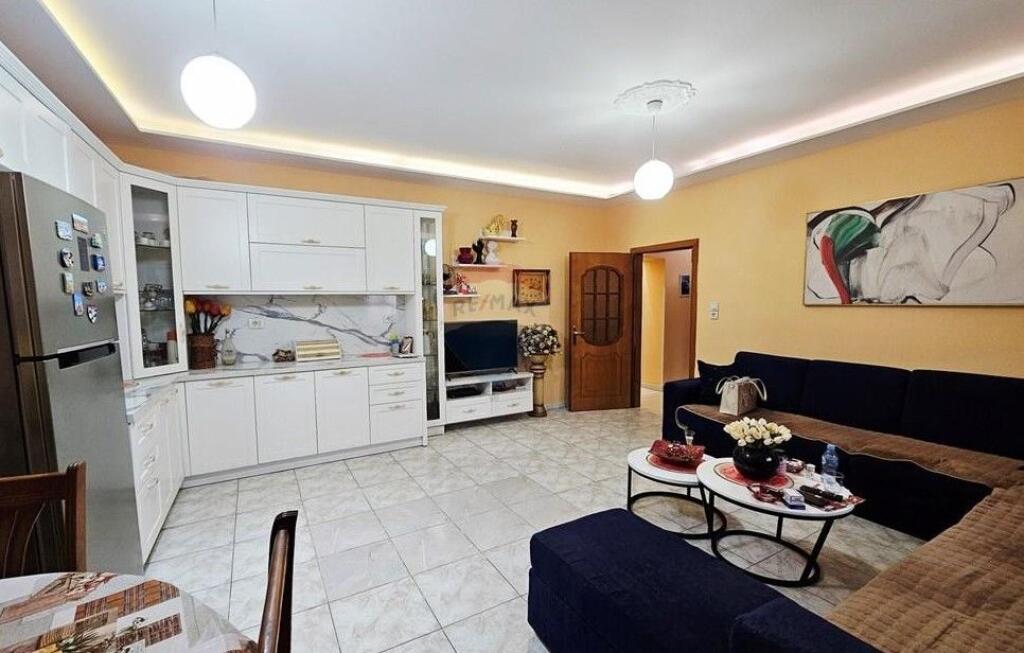 Apartament 2+1 - Për Shitje - Hipoteka, Tiranë!! ID: 530181003-448