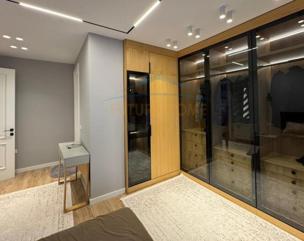 Qera, Apartament 2+1+2+Post Parkimi, Kompleksi Delijorgji , Tirane..
