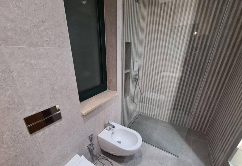 Appartamento 2+1 in affitto vicino al Lago Artificiale – Palazzo “Triangolo”🌆