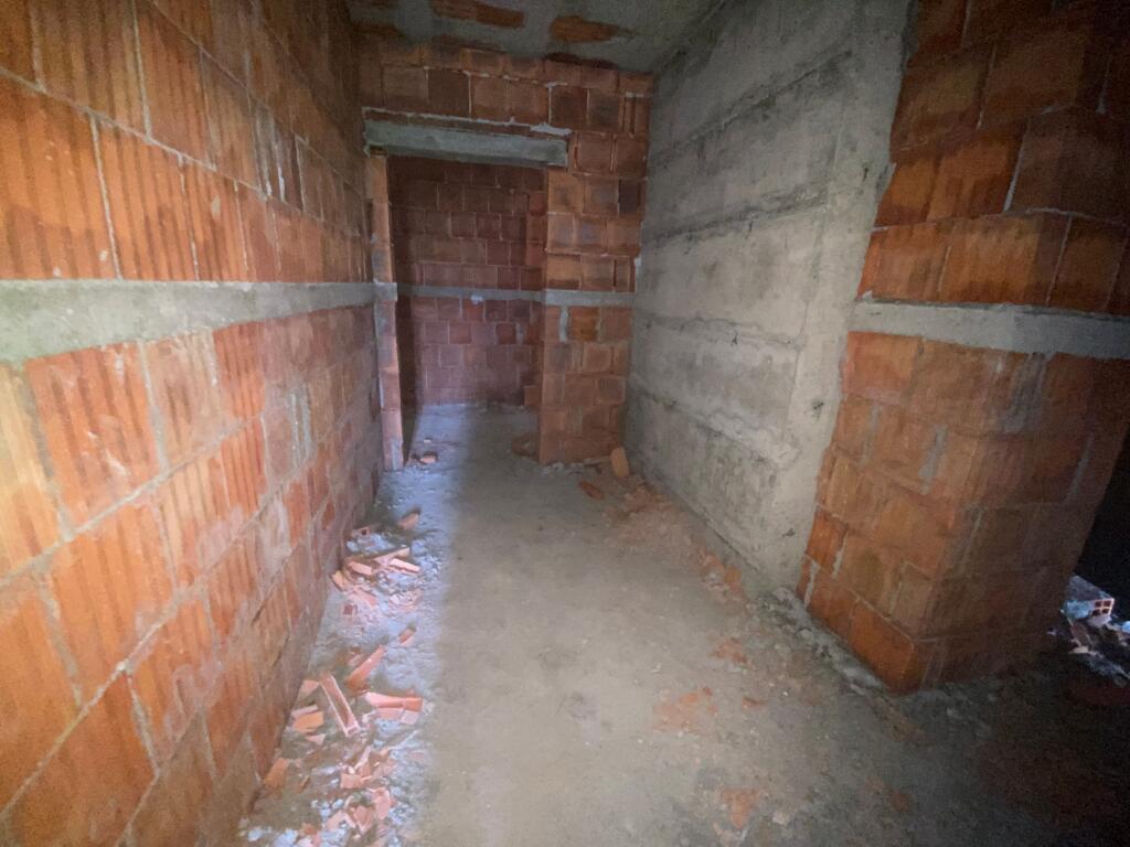 2+1, finito Paskuqan a Belfiore, 120.000 euro