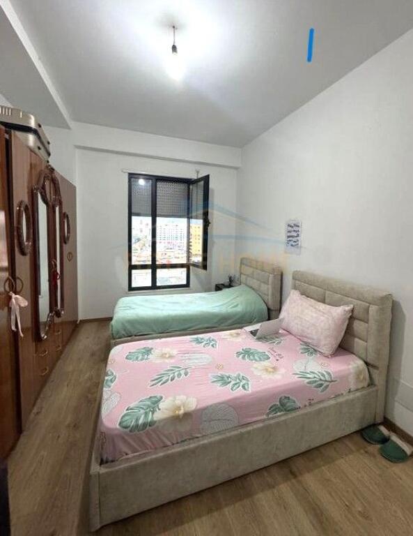 For sale, Apartment 2+1+2+ Parking Space, Porcelan, Tirana