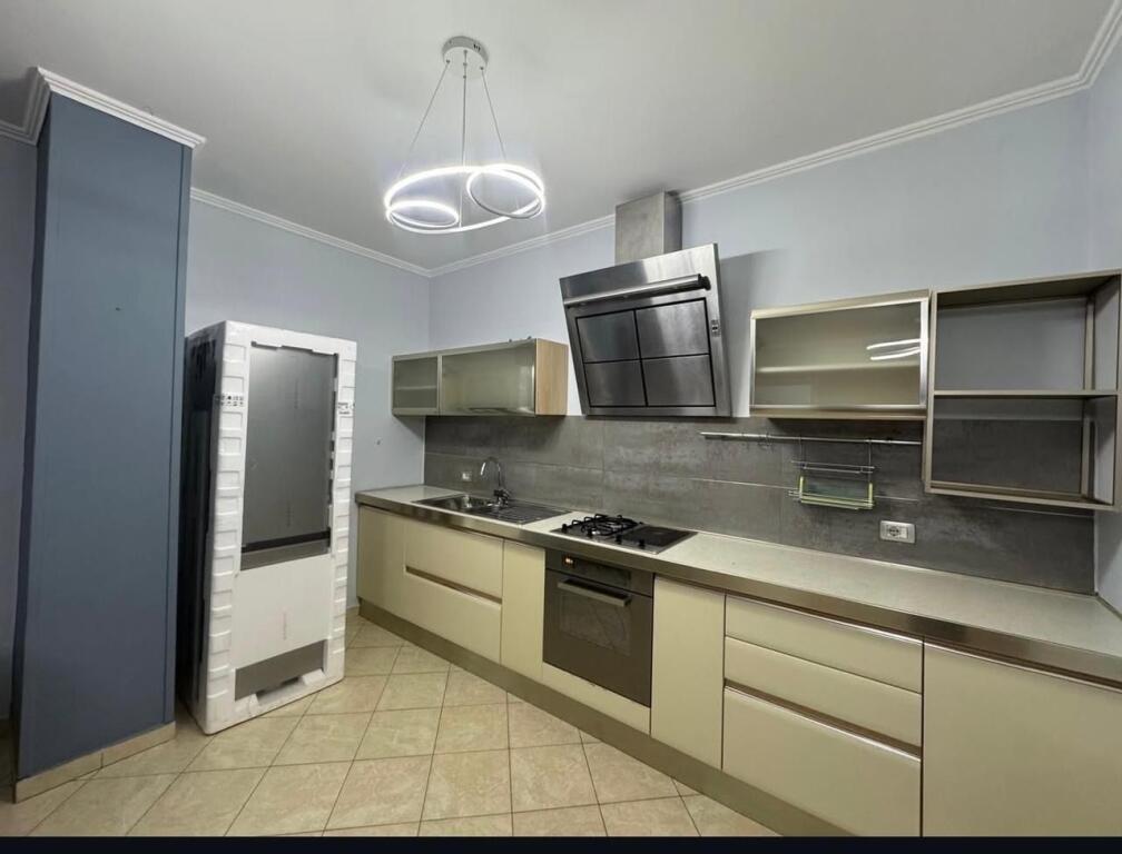 Apartment 2+1 for rent, near Harry Fultz