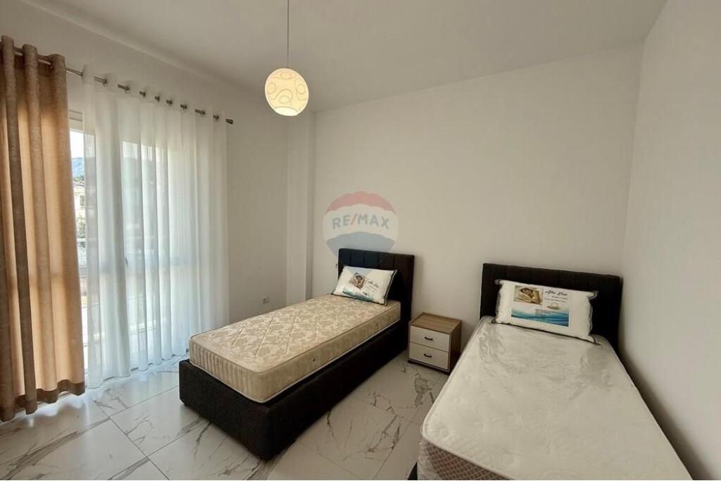 ---VILLA FLOOR, 2+1 APARTMENT FOR RENT---///
