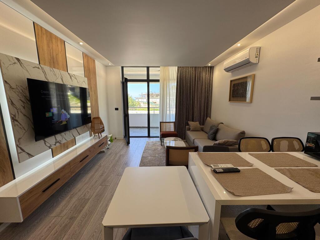 Jepet apartament me qera 2+1