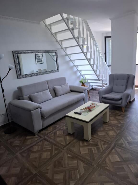 Duplex for rent at Shkembi i Kavajes