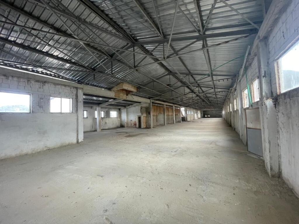 Magazzino/Deposito - In Affitto - Arbanë, Tirana