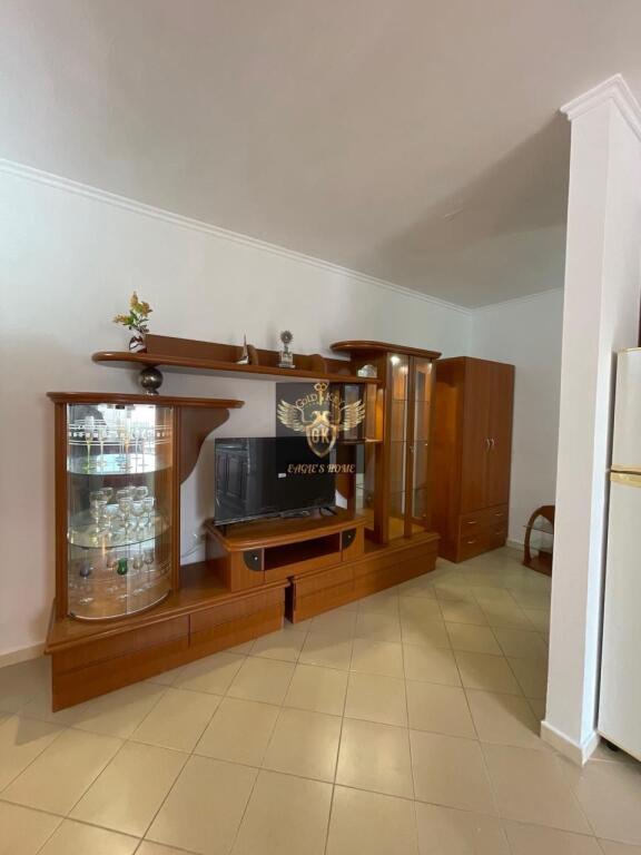 🏡 Appartamento in affitto 1+1 + Balcone – Vicino Flagship Center, Durrës