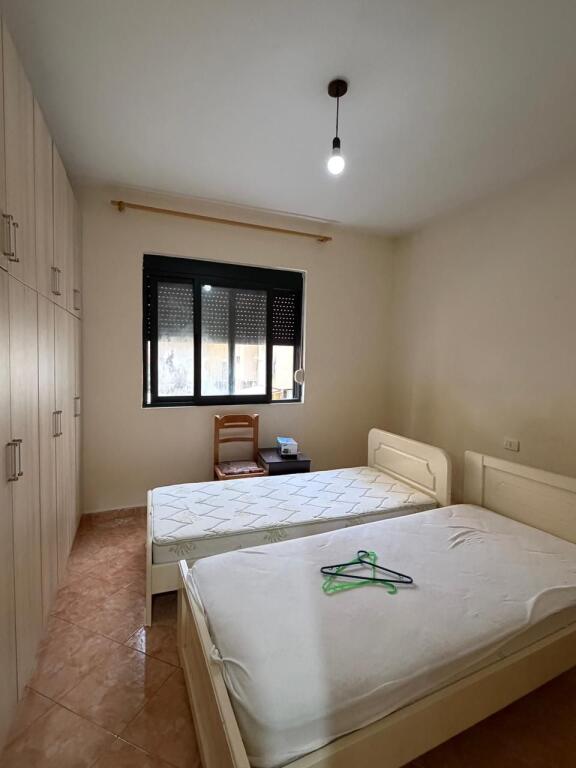 jepet me qira apartament 2+1, Koder e Diellit
