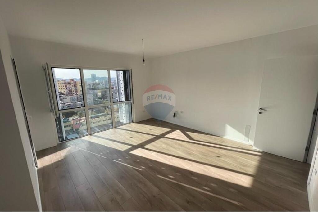 Apartment 1+1 for sale at 5 Maji