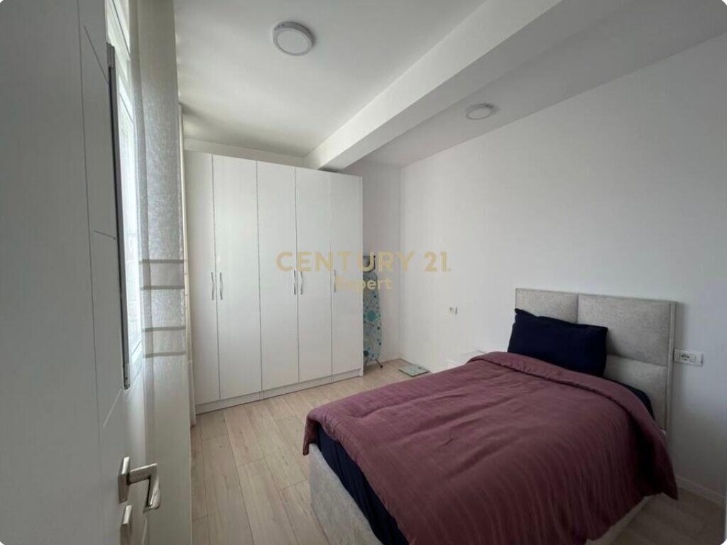 Apartament 2+1 per qira,Pazari i Ri