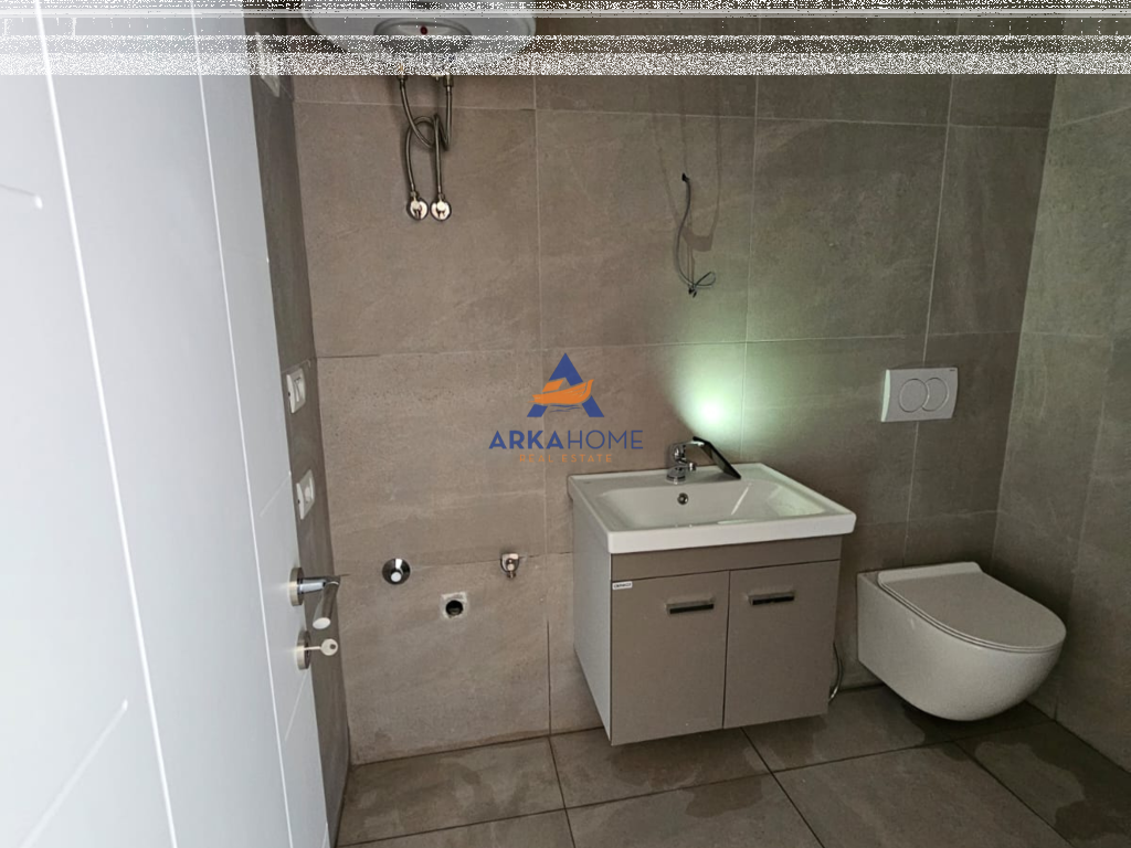 FOR SALE APARTMENT 1+1+BALCONY "MOZAIKU I TIRANES, MUHAMET GJOLLESHA STREET" 98,000 EURO