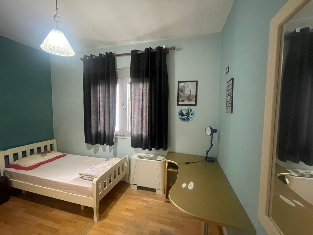 Villa su due piani in affitto Nuovo Boulevard