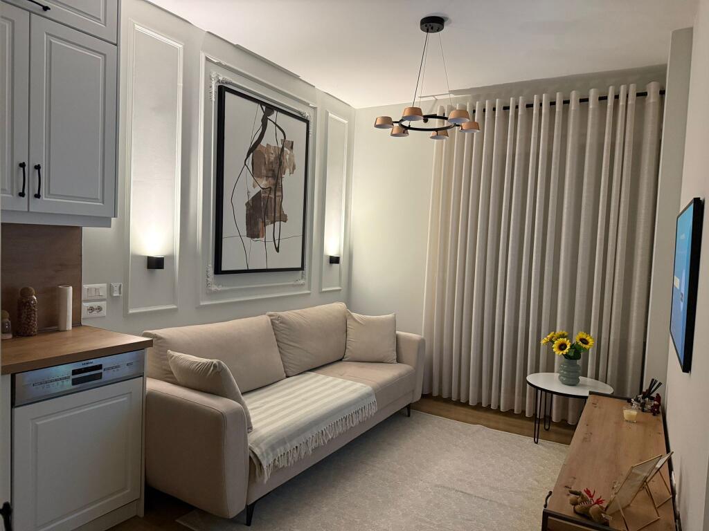 Apartment me qera 1+1 Oxhaku