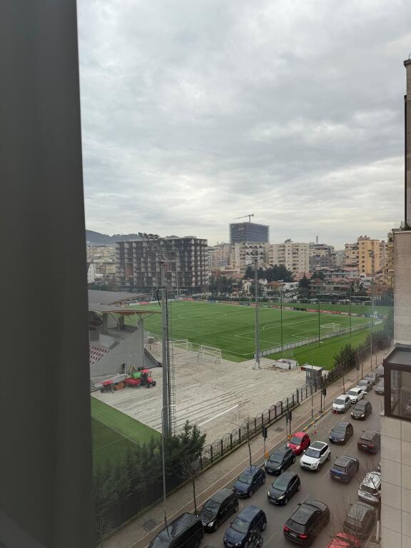 Appartamento 3+1+2 con posto auto in vendita Pallati Orion, Rruga e Kosovarëve