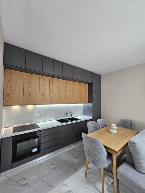 APPARTAMENTO IN AFFITTO 1+1 XHAMLLIK 600 EURO