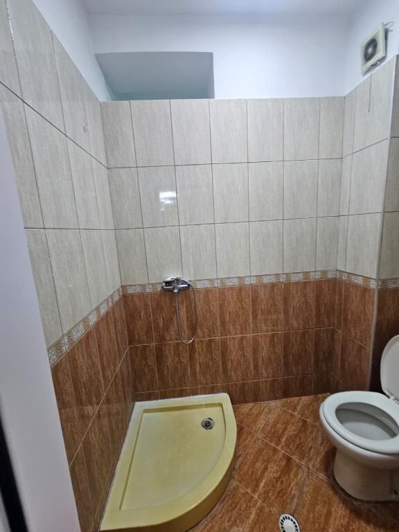 🏡 Shitet Apartament 2+1+2 – Astir, Kompleksi Romario